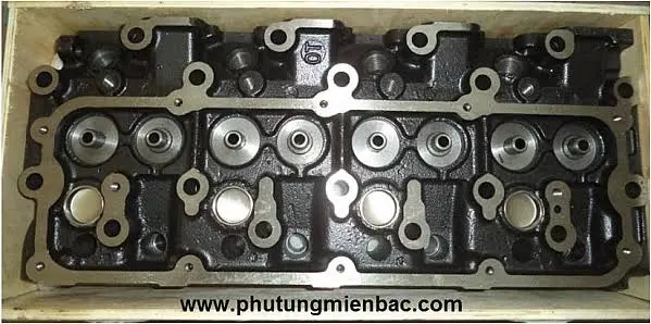 K2700 J2 CYLINDER HEAD BARE KINGSTEEL 