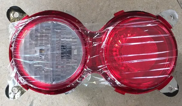 K2700 04- TAIL LAMP RH EEUU CO
