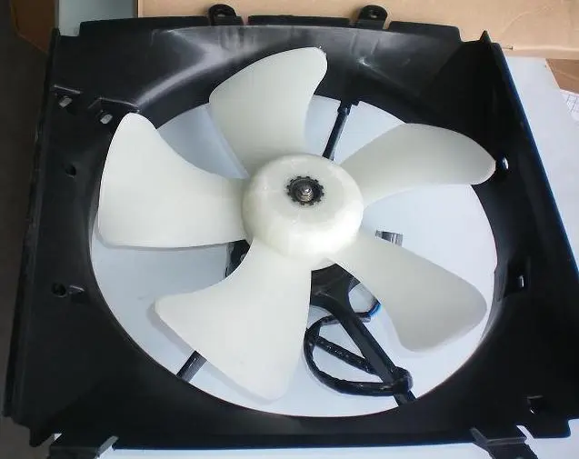 [CL-4183] AE100 / AE110 RADIATOR FAN ASSY (FRAME DAMAGE)